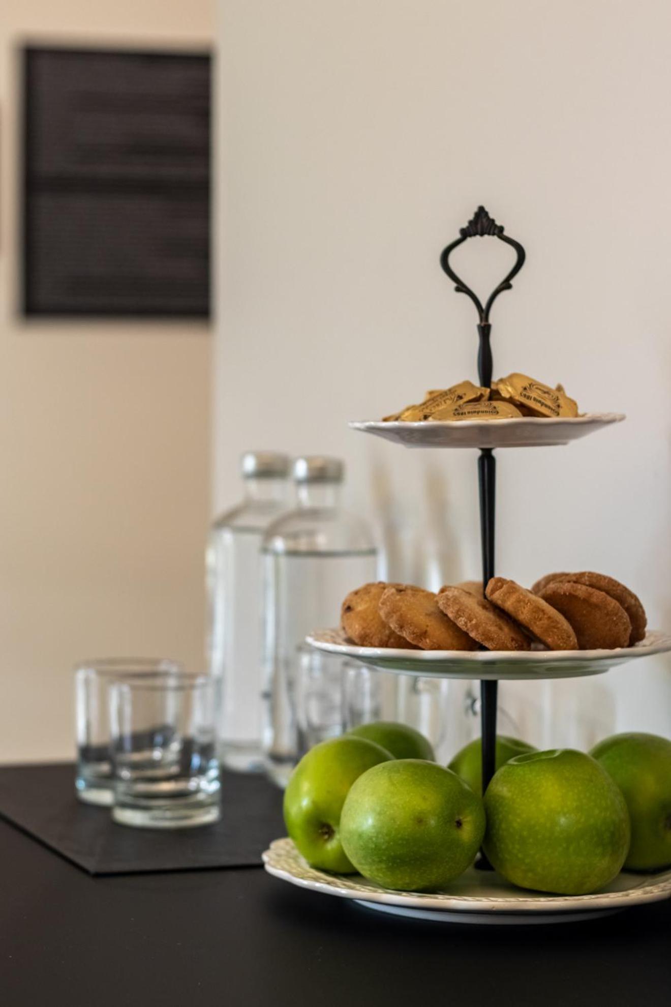 Il Faro Luxury Rooms & Lounge La Spezia Esterno foto